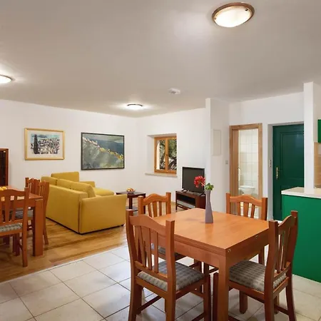 Dubrava Villa